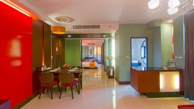 Long Beach Garden Hotel and Pavilions