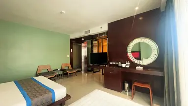 Long Beach Garden Hotel and Pavilions