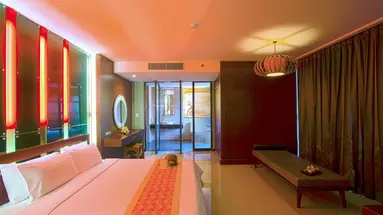 Long Beach Garden Hotel and Pavilions