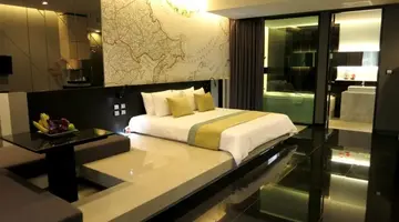 Long Beach Garden Hotel and Pavilions