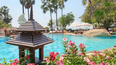 Long Beach Garden Hotel and Pavilions