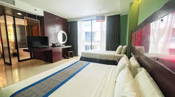 Long Beach Garden Hotel and Pavilions