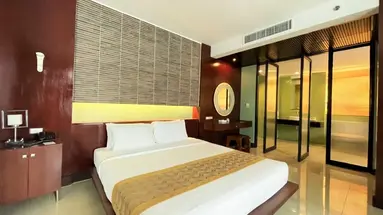 Long Beach Garden Hotel and Pavilions
