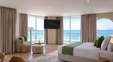 LONG BEACH GARDEN HOTEL & SPA
