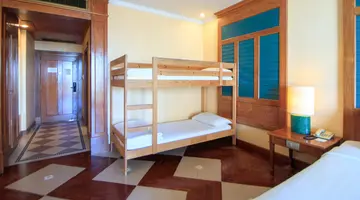 LONG BEACH GARDEN HOTEL & SPA