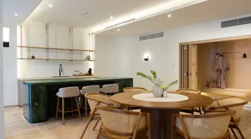 LONG BEACH GARDEN HOTEL & SPA