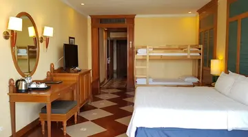 LONG BEACH GARDEN HOTEL & SPA