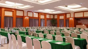 LONG BEACH GARDEN HOTEL & SPA