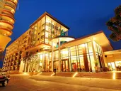 LONG BEACH GARDEN HOTEL & SPA