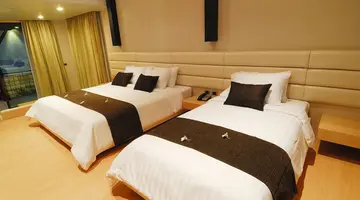 LONG BEACH GARDEN HOTEL & SPA
