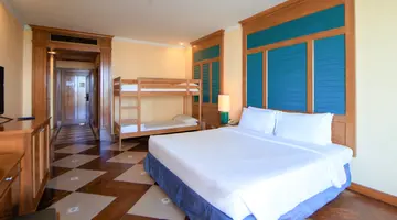 LONG BEACH GARDEN HOTEL & SPA