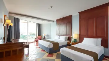 Long Beach Garden Hotel & Spa