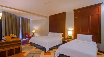 LONG BEACH GARDEN HOTEL & SPA
