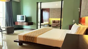 LONG BEACH GARDEN HOTEL & SPA