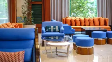 Long Beach Garden Hotel