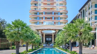 Long Beach Garden Hotel