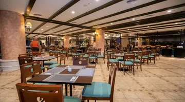 Long Beach Garden Hotel