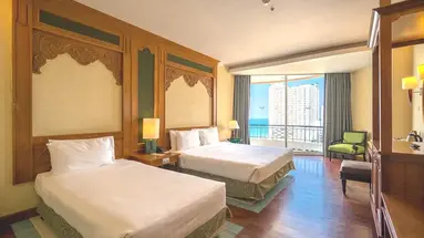 Long Beach Garden Hotel