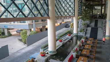 Long Beach Garden Hotel