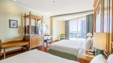 Long Beach Garden Hotel