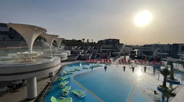 LONG BEACH RESORT HURGHADA
