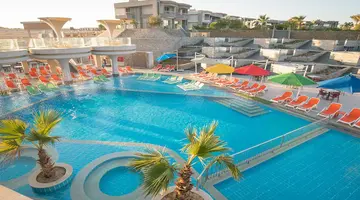 LONG BEACH RESORT HURGHADA