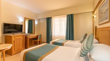 LONG BEACH RESORT HURGHADA