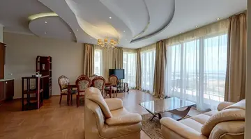 Long Beach Resort & SPA