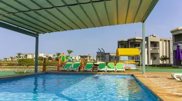 LONG BEACH RESORT