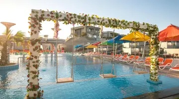 LONG BEACH RESORT