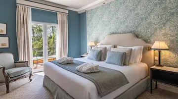 Longevity Senses Cascais Boutique Hotel & Clinic