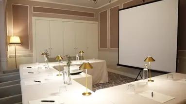 Longevity Senses Cascais Boutique Hotel & Clinic