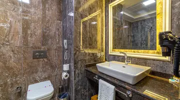 LONICERA PREMIUM HOTEL
