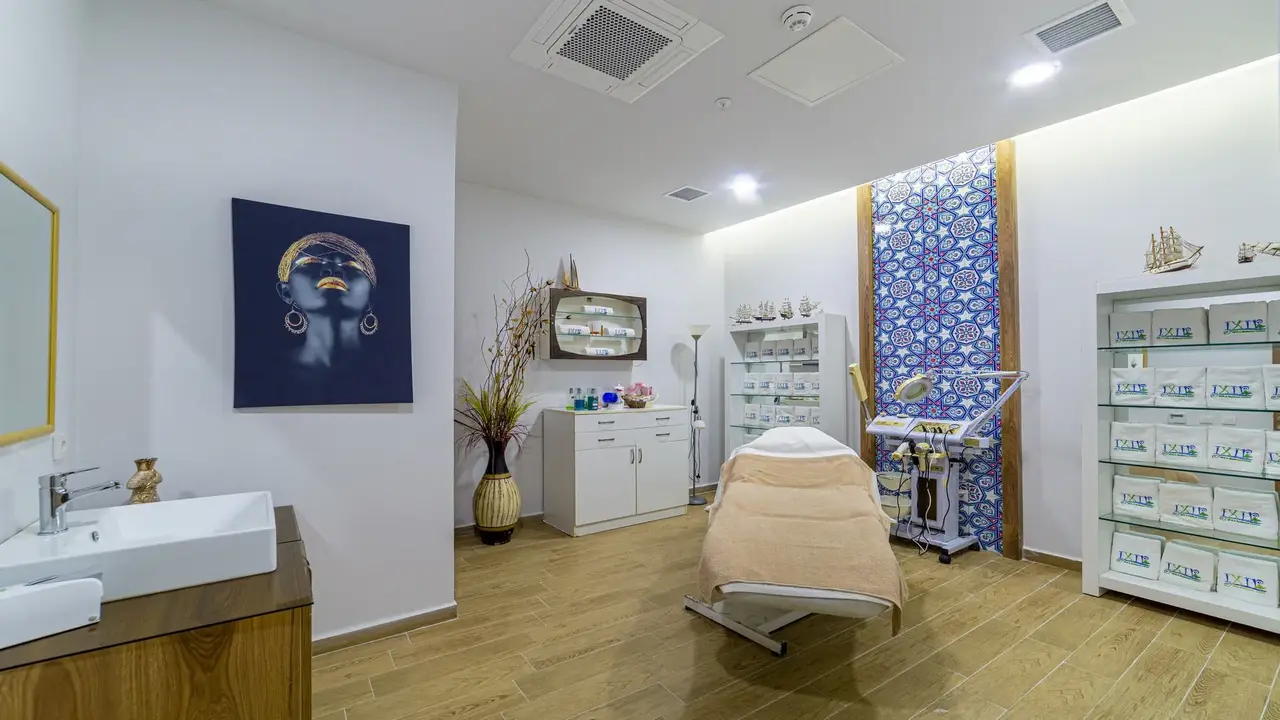 LONICERA PREMIUM HOTEL