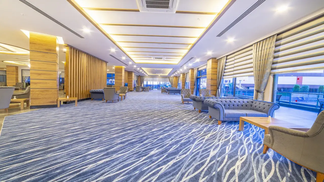LONICERA PREMIUM HOTEL