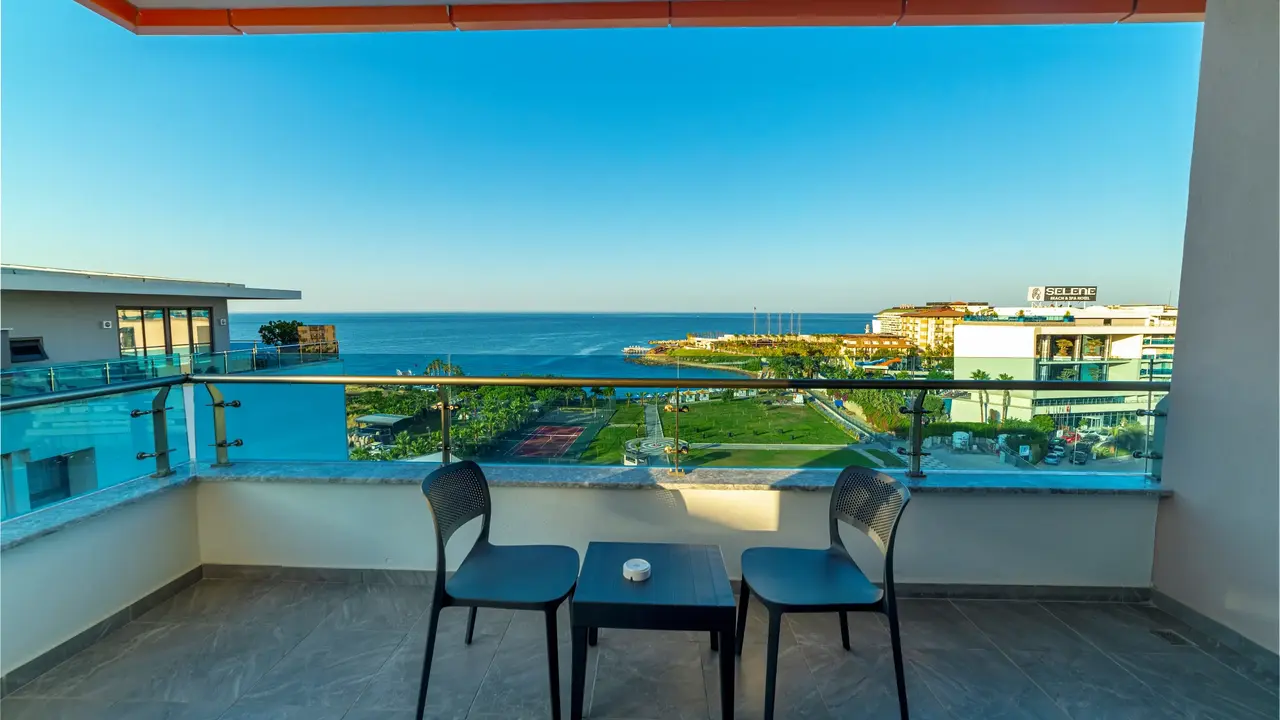 LONICERA PREMIUM HOTEL