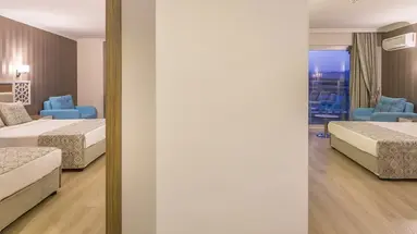 LONICERA RESORT