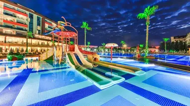 LONICERA RESORT