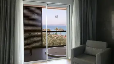 LONICERA WEST HOTEL