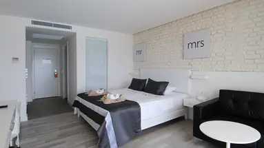 LONICERA WEST HOTEL