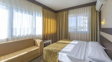 LONICERA WORLD HOTEL