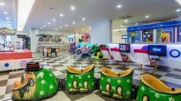 LONICERA WORLD HOTEL