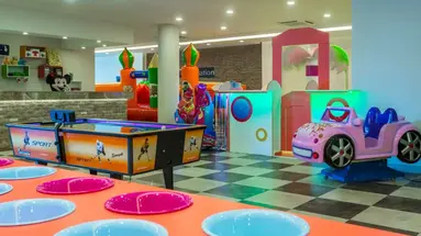 LONICERA WORLD HOTEL
