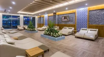 LONICERA WORLD HOTEL