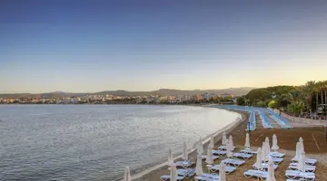 Lonicera World Hotel