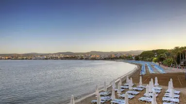 Lonicera World Hotel