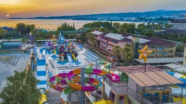 LONICERA WORLD HOTEL