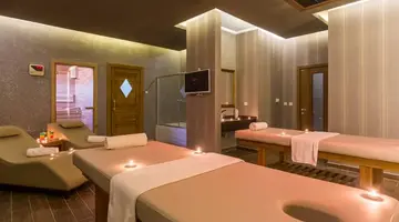 LONICERA WORLD HOTEL