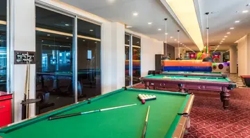 LONICERA WORLD HOTEL