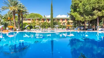 LONICERA WORLD HOTEL